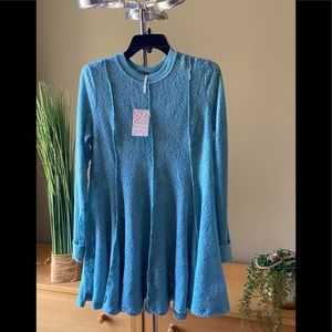 Free People long sleeve mini tunic size S.